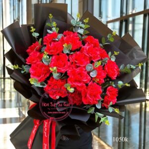 Hoa sáp 7 lớp- đỏ tươi- giấy đen