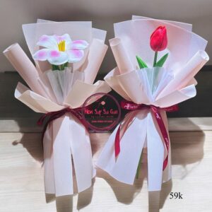 Hoa sáp tulip nở hoặc tulip búp- gxhh