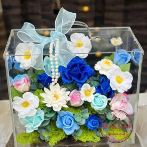 Vali mica cao cấp 30.35.18cm: hoa sáp mix- tông xanh dương