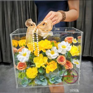 Vali mica cao cấp 30.35.18cm: hoa sáp mix- tông vàng