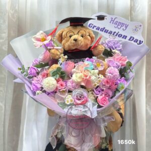 Hoa gấu tốt nghiệp