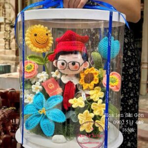 PT4 Doll nam len handmade tốt nghiệp* Hoa len - Trụ mica PET