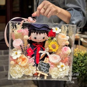 VB16 Doll nữ len handmade tốt nghiệp* Hoa thật khô - Vali mica cao cấp 24.27.15cm