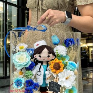 VB21 Doll bác sĩ* Hoa mix - Vali mica cao cấp 28.28.15cm