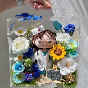 VB21 Doll bác sĩ* Hoa mix - Vali mica cao cấp 28.28.15cm