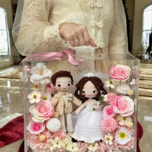 Vali mica cao cấp 30.35.18cm: hoa mix* doll cô dâu chú rể
