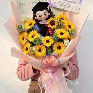 BOH144 Doll nữ len handmade tốt nghiệp* Hướng dương sáp