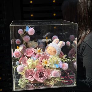 Pop Mart Labubu Edition — Box hoa mica 30.30.30cm