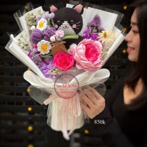 Crochet Cute Cat — Hoa sáp mix hoa khô | HB199